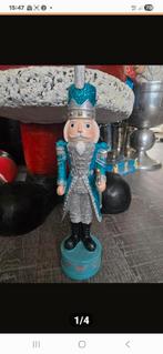 Notekraker blauw met zwaard
30 cm hoog, Verzamelen, Beelden en Beeldjes, Ophalen of Verzenden, Mens