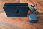 Nintendo Switch Dock + Oplader - Origineel, Spelcomputers en Games, Ophalen of Verzenden, Gebruikt, Switch, Oplader of Kabel