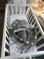 Babywieg wit met matras en hoes, Ophalen, Zo goed als nieuw, Wieg