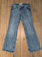 Stradivarius Lichtblauwe Straight Leg Broek - Maat 38, Ophalen of Verzenden, Zo goed als nieuw, Blauw, W30 - W32 (confectie 38/40)