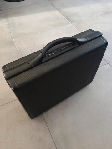 Samsonite koffer zwart beschikbaar voor biedingen