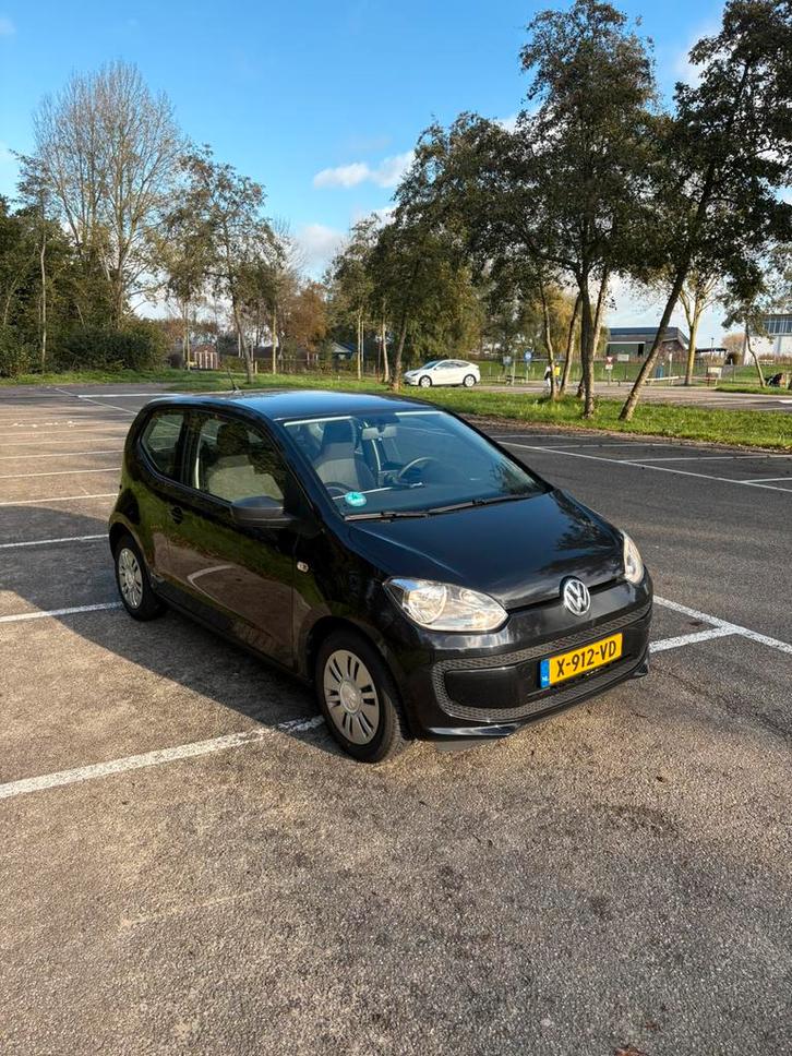 Volkswagen up! 1.0 44KW 2012 Zwart, Auto's, Volkswagen, Particulier, up!, ABS, Airbags, Airconditioning, Alarm, Bluetooth, Boordcomputer
