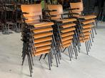 20x Vintage Stapelstoelen met armleuningen kunstleer, Ophalen, Gebruikt, X, X