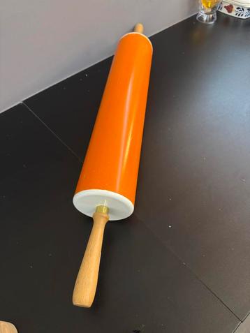 Kunststof roller / deegroller met Houten Handvatten - 70cm beschikbaar voor biedingen