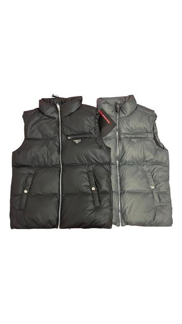 Prada Primaloft Logo Gillet Down bodywarmer zwart en grijs beschikbaar voor biedingen