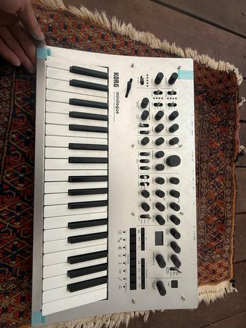 Korg Minilogue Analoge Synth - Topstaat! beschikbaar voor biedingen