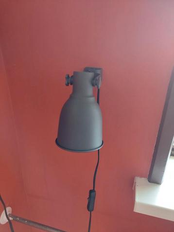 2x IKEA Hektar wandlamp / bureaulamp matgrijs beschikbaar voor biedingen
