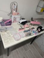 Pedicure spullen,apparaat, tafel, kast, stoelen, Ophalen, Zo goed als nieuw