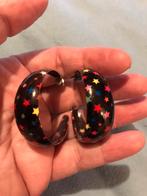 Zwarte vintage creolen oorbellen gekleurde sterren, Sieraden, Tassen en Uiterlijk, Oorbellen, Overige materialen, Verzenden, Zwart