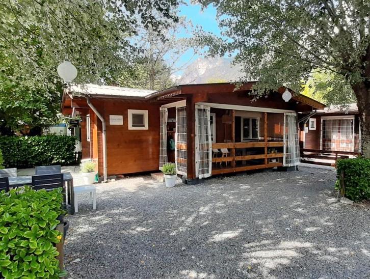 Te huur: Chalet 65 Porlezza, Vakantie, Vakantiehuizen | Italië, Lombardije en Merengebied, Chalet, Bungalow of Caravan, Recreatiepark