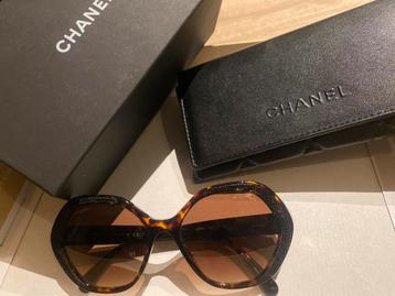 CHANEL  Zonnebril Dames origineel / Bruin beschikbaar voor biedingen