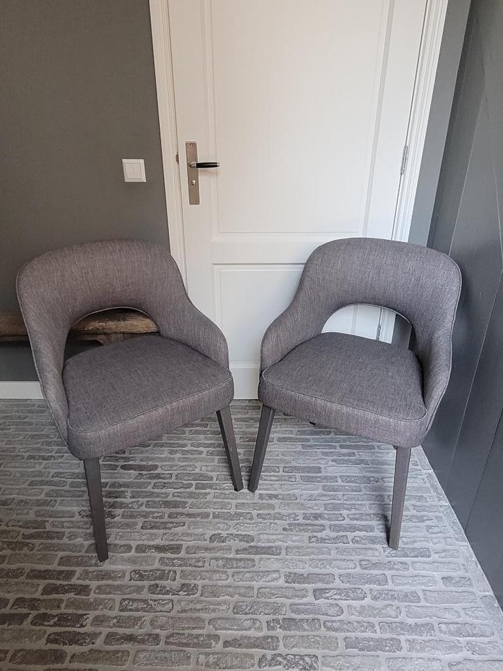 3 eetkamerstoelen in stof grijs nieuw, Huis en Inrichting, Stoelen, Nieuw, Drie, Stof, Grijs, Ophalen