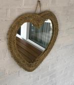 Mooie hartvorm spiegel van zeegras bohemian Ibiza style, Minder dan 50 cm, Nieuw, Ophalen of Verzenden, Minder dan 100 cm