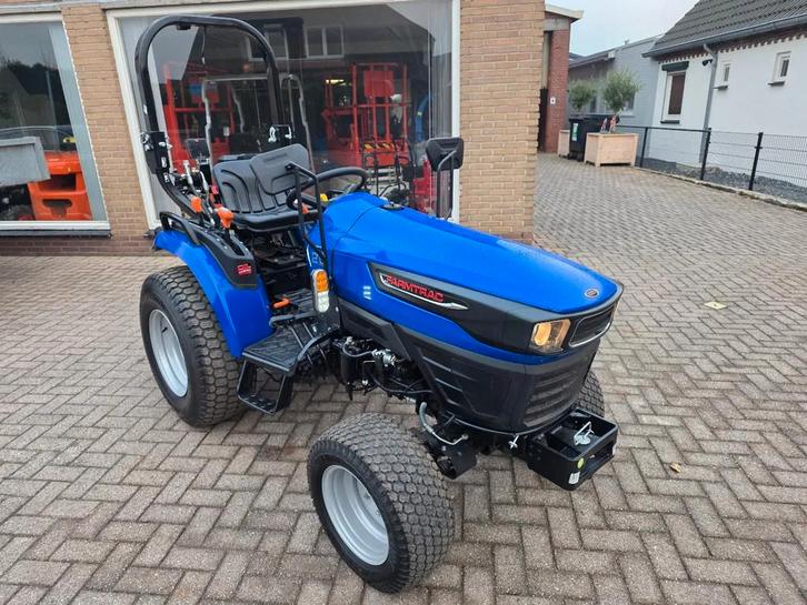 Mitsubishi Farmtrac 20 3cil minitractor gazonbanden, Zakelijke goederen, Machines en Bouw | Heftrucks en Intern transport, Overige typen