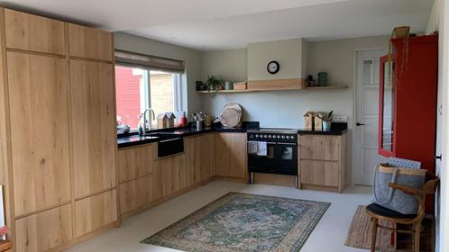 Keuken MASSIEF EIKEN - Op maat, Huis en Inrichting, Keuken | Complete keukens, Nieuw, Enkelwandige keuken, Bruin, Composiet, Greeploos