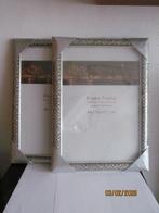 Twee zilverkleur houten fotoframes A4 formaat., Ophalen, Nieuw