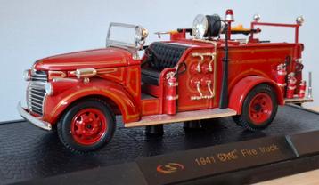 GMC Fire Truck 1941 Signature Models 1:32 beschikbaar voor biedingen