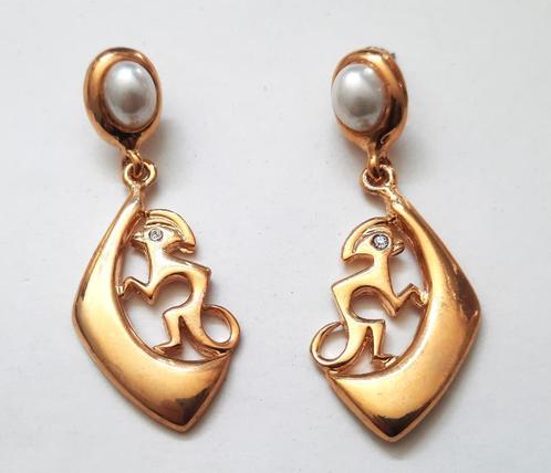 Prachtige vergulde oorbellen, aapje met strass oogje, parel, Sieraden, Tassen en Uiterlijk, Oorbellen, Nieuw, Overige materialen
