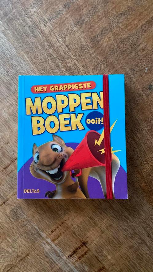 Boek Het grappigste moppenboek ooit, Boeken, Kinderboeken | Jeugd | onder 10 jaar, Zo goed als nieuw, Fictie algemeen, Ophalen of Verzenden