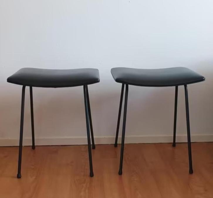 2x Kembo W.H. Gispen kruk zwart vintage jaren 50 fifties, Huis en Inrichting, Krukjes, Zo goed als nieuw, Staal, Ophalen of Verzenden