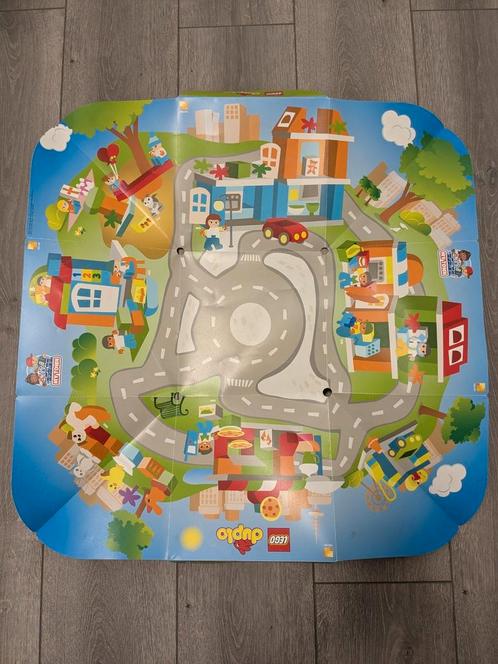 Plastic speel mat plaat Lego Duplo opvouwbaar tot bak, Kinderen en Baby's, Speelgoed | Duplo en Lego, Gebruikt, Duplo, Ophalen of Verzenden