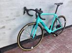 Bianchi Infinito Sram Rival etap, 28 inch, Carbon, Heren, Zo goed als nieuw