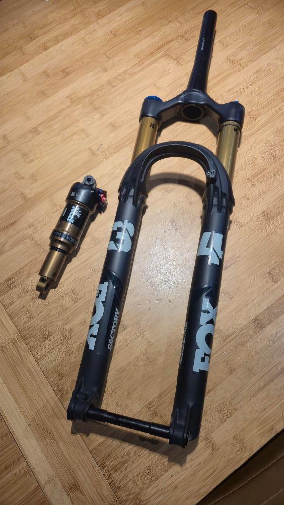 FOX Vork - demper MTB, Fietsen en Brommers, Fietsonderdelen, Zo goed als nieuw, Mountainbike, Voorvork, Ophalen of Verzenden