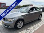 BMW 1-serie 118i Business Line Airco/ECC Apple carplay NL-au, 1-Serie, 65 €/maand, Zwart, 4 stoelen