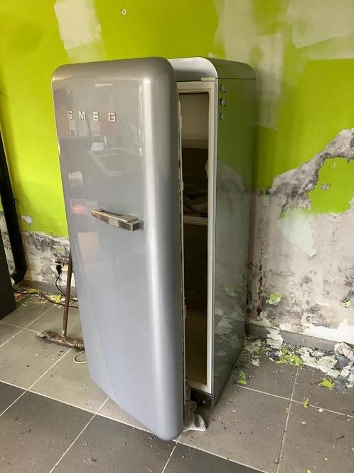 smeg koelkast, ijskast in zilver mogelijks defect...., Witgoed en Apparatuur, Koelkasten en IJskasten, Gebruikt, 200 liter of meer