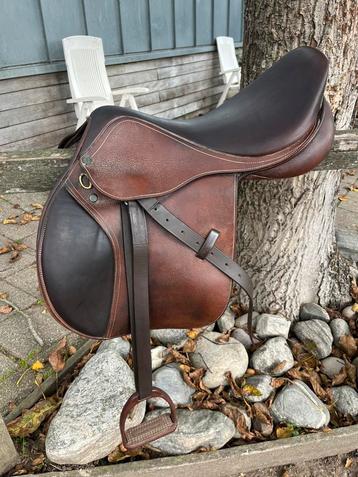 Springzadel Eric Thomas, bruin, 17,5 inch beschikbaar voor biedingen