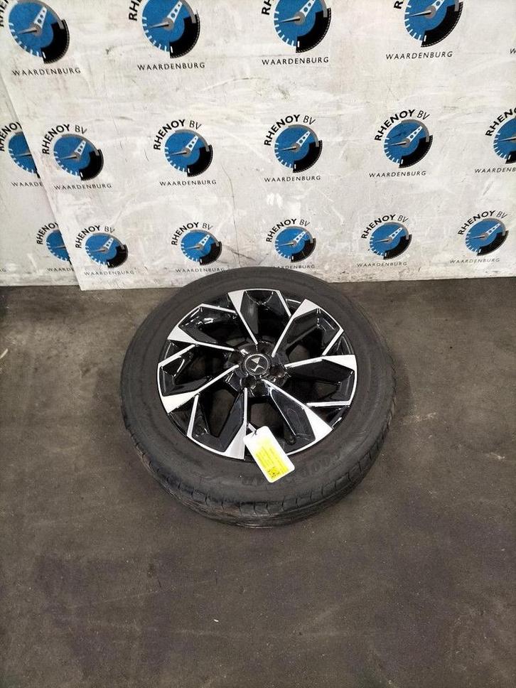 DS DS 3 CROSSBACK RIVOLI 1.2 PureTech 130 [WHEEL] 2023, Auto-onderdelen, Banden en Velgen, Band(en), Personenwagen, Nieuw, ARN erkend