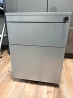 Metalen ladeblok op wielen, Ophalen, Zo goed als nieuw