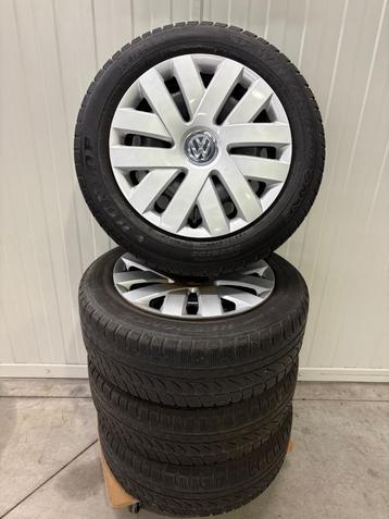 Winterbandenset Polo / Ibiza / Fabia / Etc Dunlop 185-60-15" beschikbaar voor biedingen