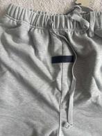 Essentials  grey shorts, Kleding | Heren, Broeken en Pantalons, Nieuw, Essentials, Grijs, Verzenden