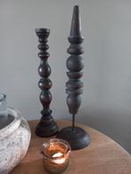 Twee houten pinakels / kandelaars, Antiek en Kunst, Ophalen of Verzenden, Overige materialen