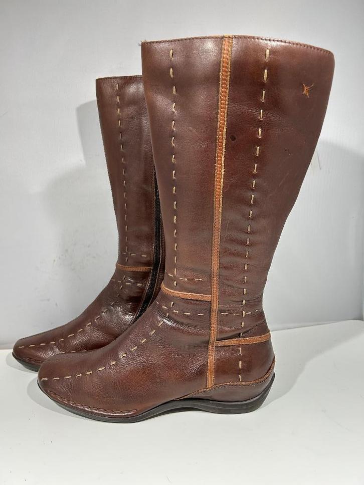 Pikolinos, mt 38 bruine leren laarzen met mooie siernaden., Kleding | Dames, Schoenen, Zo goed als nieuw, Hoge laarzen, Bruin