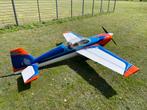 Extreme Flight Extra 300 V3 104”, Hobby en Vrije tijd, Ophalen, Zo goed als nieuw, Elektro