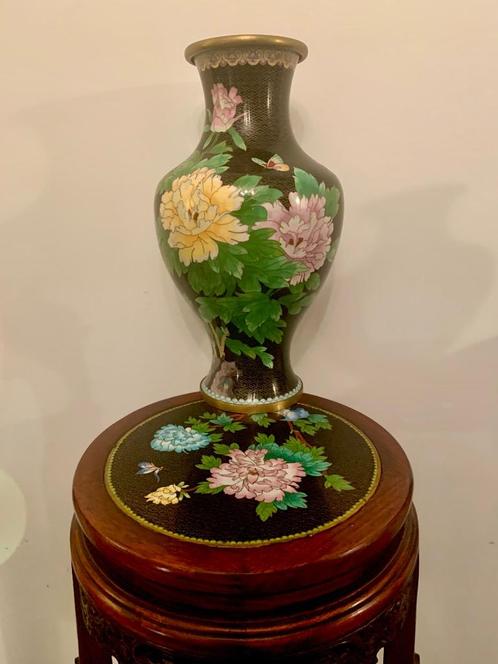WONDERFUL BLACK CLOISONNE WITH NICELY MOTIFS, Antiek en Kunst, Kunst | Niet-Westerse kunst, Ophalen