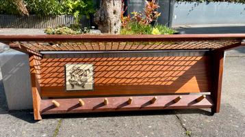 Vintage Jaren 60 Houten Kapstok beschikbaar voor biedingen