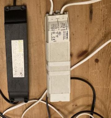 2 Trafo's voor o.a halogeen verlichting beschikbaar voor biedingen
