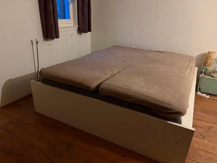 Ikea Malm bed 160x200 - wit - zonder matras, Huis en Inrichting, Slaapkamer | Bedden, Gebruikt, Tweepersoons, 160 cm, 200 cm, Hout
