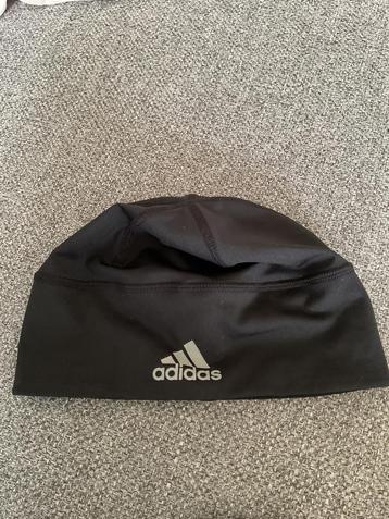 Adidas kinder ski/wintermuts beschikbaar voor biedingen