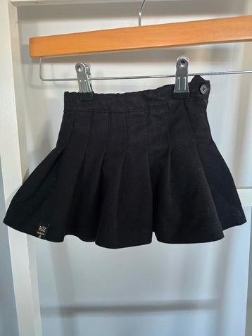 Zwart Kiezeltje rokje - Maat 92 beschikbaar voor biedingen
