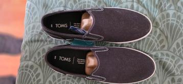 TOMS Zwarte Instappers - Maat 42 beschikbaar voor biedingen