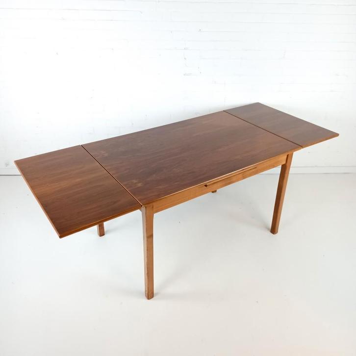 Vintage eettafel uitschuifbaar, Antiek en Kunst, Antiek | Meubels | Tafels, Ophalen