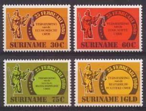 Suriname 242/5 postfris Politiek 1981, Postzegels en Munten, Postzegels | Suriname, Postfris, Ophalen of Verzenden