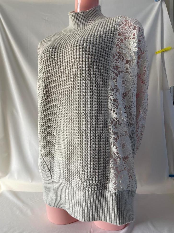 French Connection trui met kant, maat M, Kleding | Dames, Truien en Vesten, Zo goed als nieuw, Maat 38/40 (M), Grijs, Ophalen of Verzenden