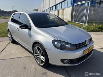 Nette Volkswagen Golf 6 1.6 TDI Highline BlueMotion Style beschikbaar voor biedingen