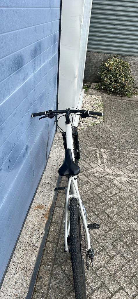 Cube mountainbike, Fietsen en Brommers, Fietsen | Heren | Sportfietsen en Toerfietsen, Zo goed als nieuw, Overige merken, Minder dan 10 versnellingen