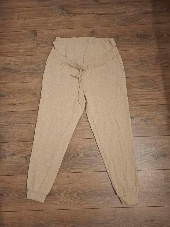 Positie joggingbroek, Kleding | Dames, Positiekleding, Zo goed als nieuw, Broek of Spijkerbroek, Maat 46/48 (XL) of groter, Beige